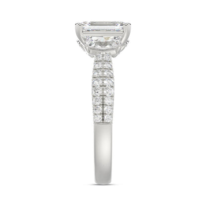 LADIES RING 3CT ROUND/EMERALD/CADILLAC DIAMOND 14K WHITE GOLD (CENTER STONE EMERALD DIAMOND 2CT )
