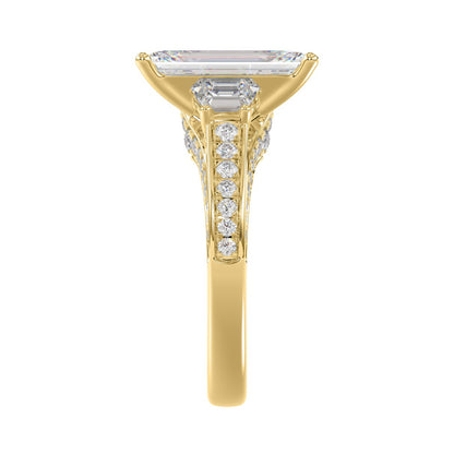 Luxury 14K Yellow Gold Ladies Diamond Ring 4.00CT Round, Emerald & Baguette Diamonds with 3.00CT Emerald  Center stone (Color F-G -Clarity VS1/VS2)