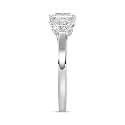 14K WHITE GOLD 2 1/6CT PRINCESS DIAMOND LADIES RING (CENTER STONE PRINCESS DIAMOND 1CT)