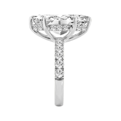 14K WHITE GOLD 6.00CT MARQUISE/ROUND DIAMOND LADIES RING (CENTER STONE MARQUISE DIAMOND 5CT)