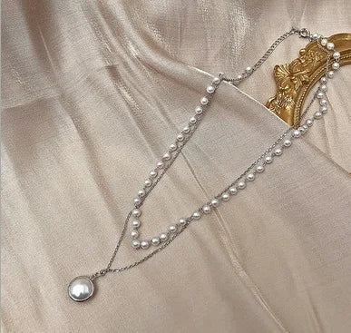 Layered Pearl Choker Necklace with Pendant