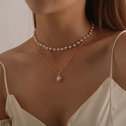 Layered Pearl Choker Necklace with Pendant