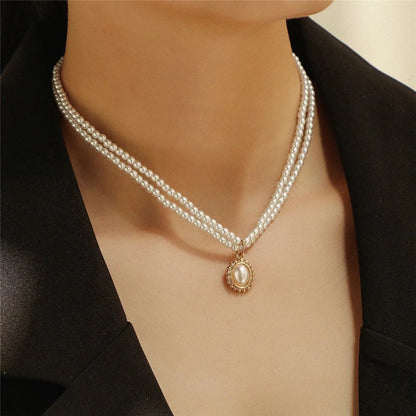 Layered Pearl Choker Necklace with Pendant