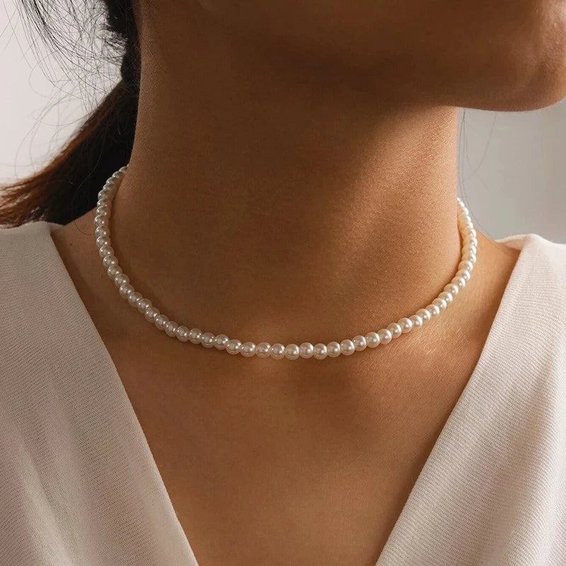 Layered Pearl Choker Necklace with Pendant