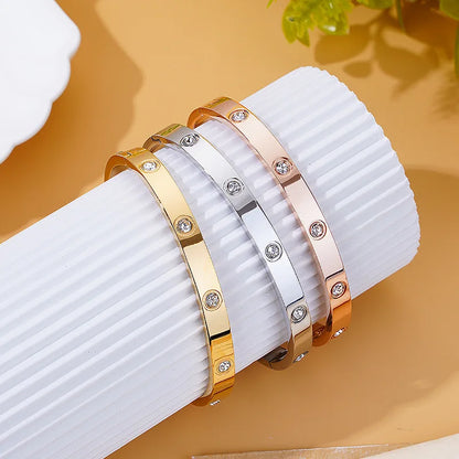 Fashion Round Cubic Zirconia Bracelet for Men and Women