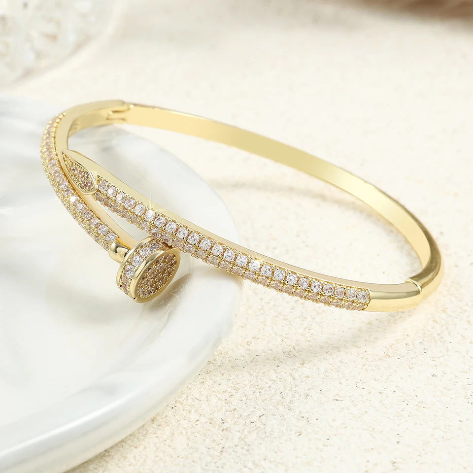 Zircon Nail Open Bracelet