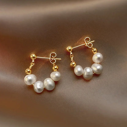 Elegant Round Wreath Bow Pearl Stud Earrings